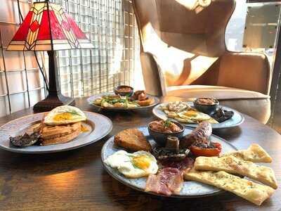 Kotch! Italian Stone Baked Pizza & Bar