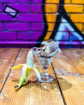 Sprinkles Desserts - Bickerstaffe Square