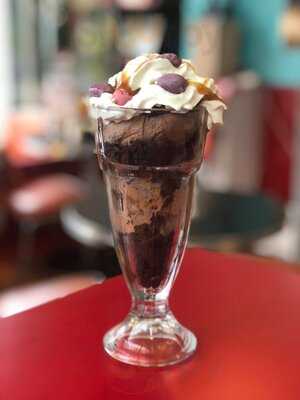 Sweet Caroline's American Diner