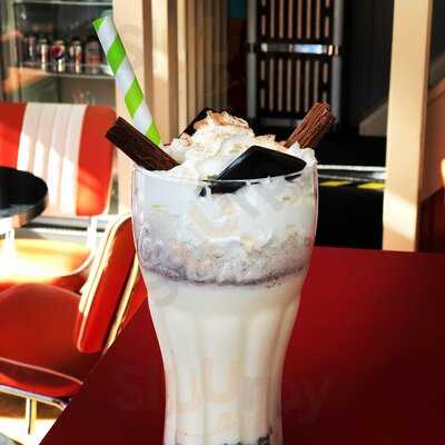 Sweet Caroline's American Diner