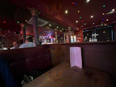 Buck's Bar - Trongate