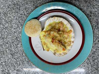 Piccolo At 42 North Hill