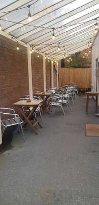 Arkwright's Real Ale Bar