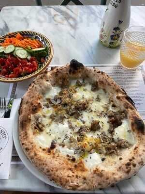 Cinquecento Neapolitan Pizzeria