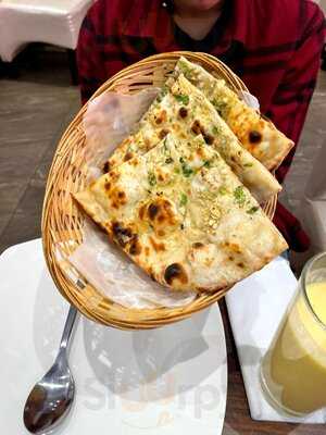 Aahar Vegetarian Indian Restaurant