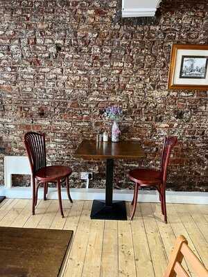 The Nether Bow Port Cafe & Bistro