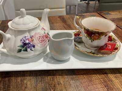 Madhatters Tea Room
