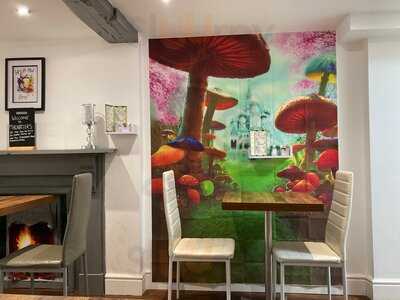 Madhatters Tea Room