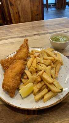 Moxies Fish Bar
