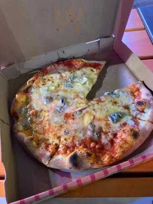 Nonna Selena Pizzeria