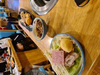Happy Hot Pot