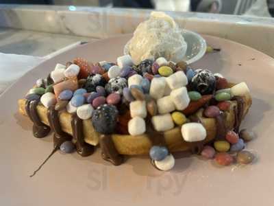 Snowflake Luxury Gelato