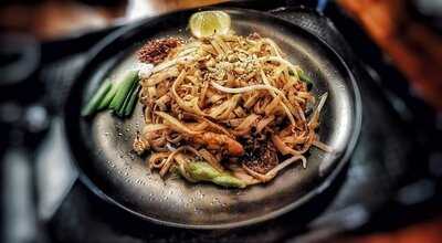 Rozzzy's Fusion Cafe And Diner