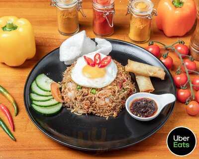 Rozzzy's Fusion Cafe And Diner