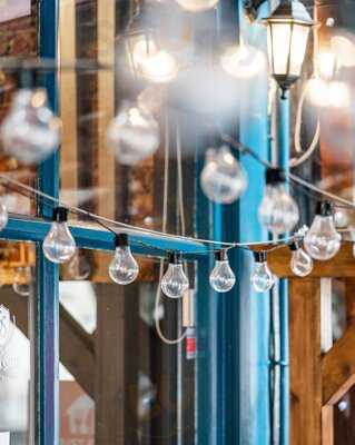 Sweetsmile Bakery & Patisserie (brunch & Coffee)