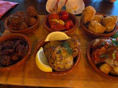 Olivio’s Coffee And Wine Lounge