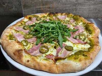 2bp Two Brother's Pizza