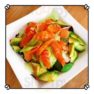 Takumi Sushi & Noodle Bar