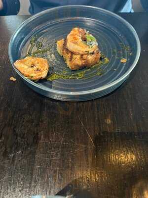 300 Degrees Restaurant & Bar