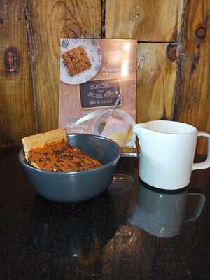 Cake And Custard Factory