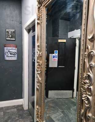 Mulligan's Of Liverpool