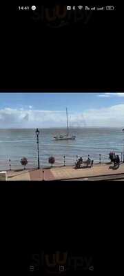 Sid’s Restaurant & Bar With Rooms