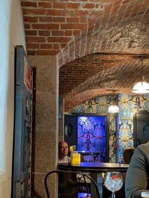 Custom House - Cellar Bar & Restaurant