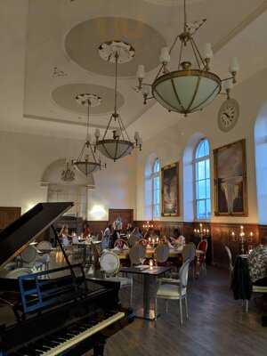 Custom House - Cellar Bar & Restaurant