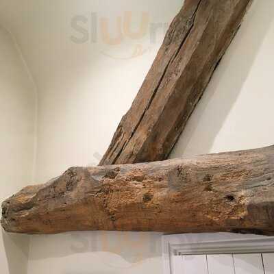 Corinium Hotel & Restaurant