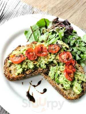 The 19th Hole Restaurant And Bar At Willingdon Golf Club