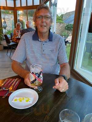 Aha Cafe Lounge & Restaurant