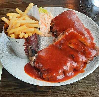 Aha Cafe Lounge & Restaurant