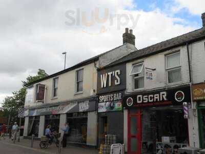 Wt's Sports Bar