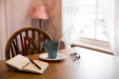 Ziferblat: The Anti Cafe