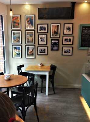 Moretto's Cafe