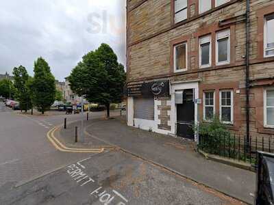 La Zees Piri Piri Chicken