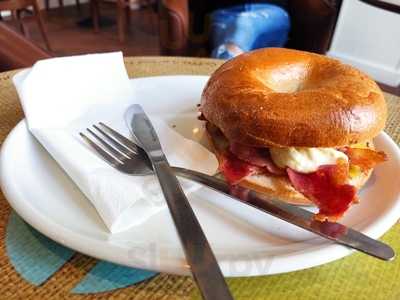 Deliish Coffee And More