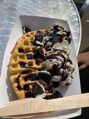 Buddy's Ice Cream Parlour