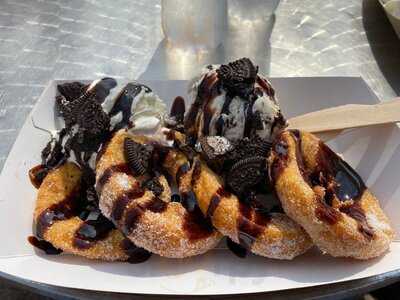 Buddy's Ice Cream Parlour