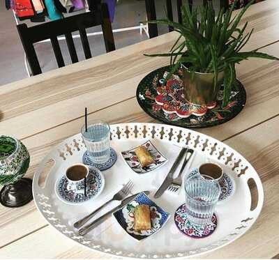 Arman's Wine & Coffee House