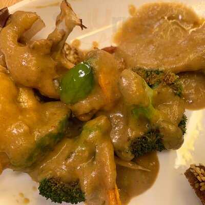 Seasons Restaurant & Bar