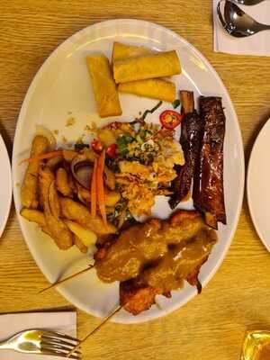 Seasons Restaurant & Bar