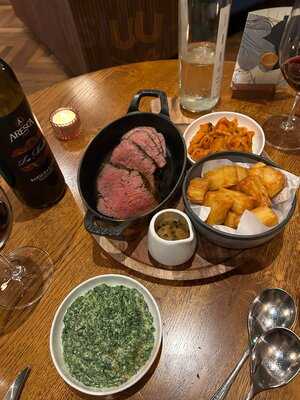 Thomas By Tom Simmons