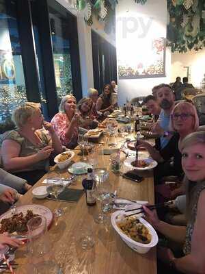 Oisoi Gathering - Music Bar Restaurant