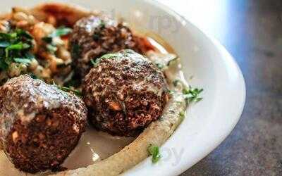 Humpit The Hummus & Pita Bar