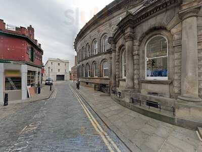 Humpit The Hummus & Pita Bar