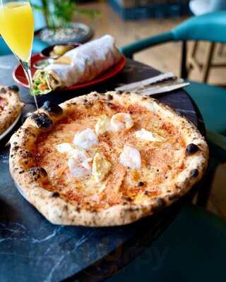 Fuego Neapolitan Pizza & Grill