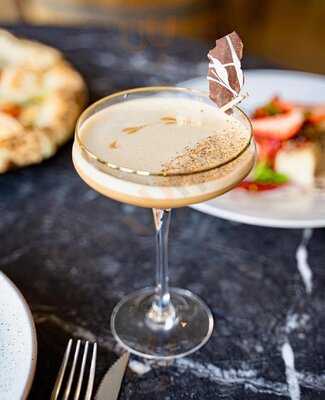 Fuego Neapolitan Pizza & Grill