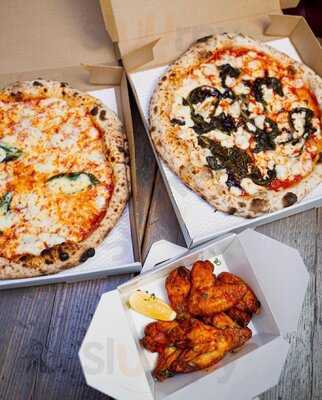 Fuego Neapolitan Pizza & Grill