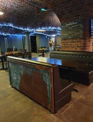 Turncoat Bar
